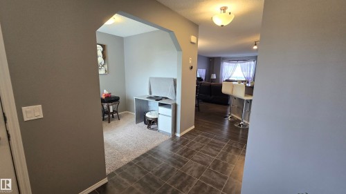 16730 53 Street, Edmonton, AB 