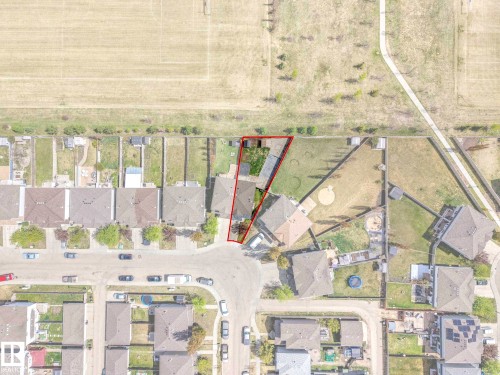 Aerial Survey. Outlining the property boundaries via an overhead perspective - 2921 23 Street, Edmonton, AB 
