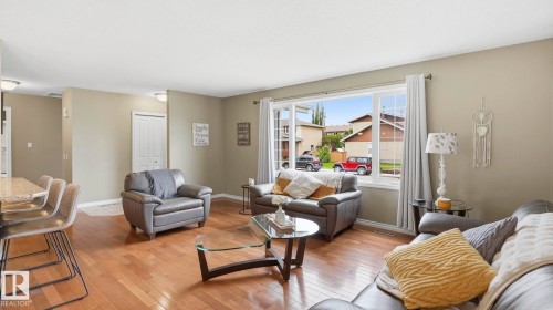 11020 162A Avenue, Edmonton, AB 
