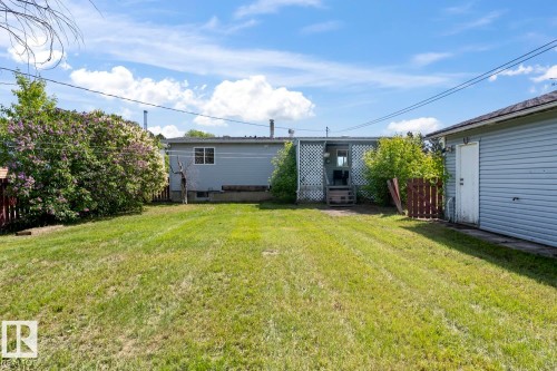 1211 8 Street, Cold Lake, AB 