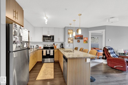 305 3670 139 Avenue, Edmonton, AB 