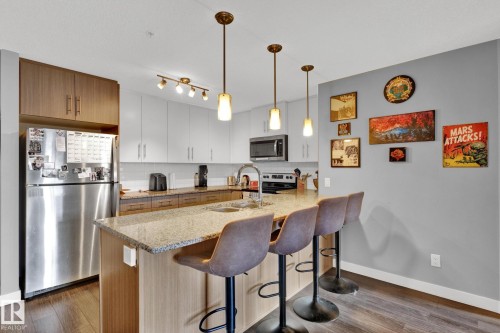 305 3670 139 Avenue, Edmonton, AB 
