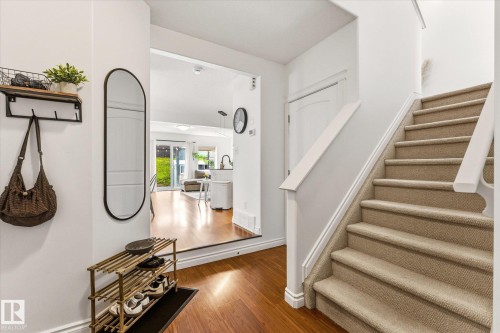 15122 33 Street, Edmonton, AB - Indoor Photo Showing Other Room