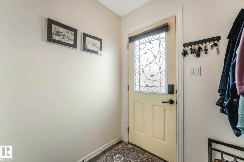 16024 12 Avenue, Edmonton, AB 