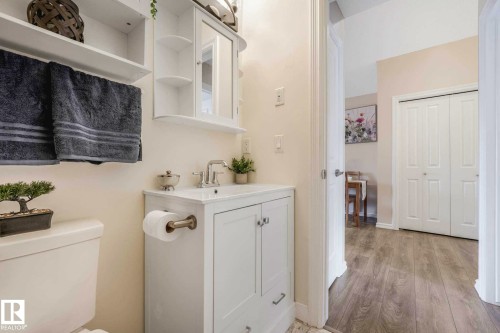 16024 12 Avenue, Edmonton, AB 