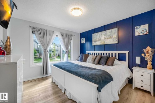 16024 12 Avenue, Edmonton, AB 