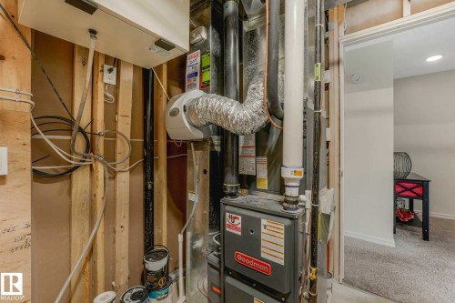 16024 12 Avenue, Edmonton, AB 