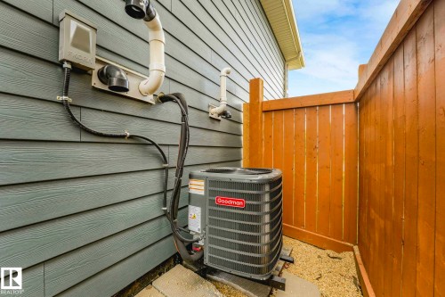 16024 12 Avenue, Edmonton, AB 