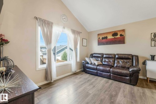 16024 12 Avenue, Edmonton, AB 