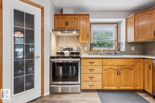 3623 30 Street, Edmonton, AB 