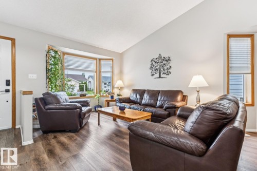 3623 30 Street, Edmonton, AB 