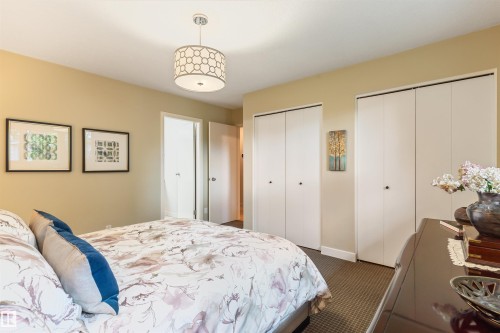 16 Quesnell Road, Edmonton, AB 