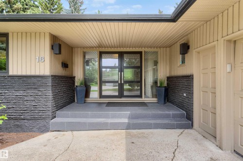 16 Quesnell Road, Edmonton, AB 