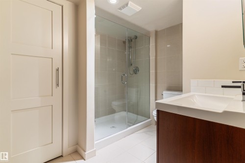 16 Quesnell Road, Edmonton, AB 