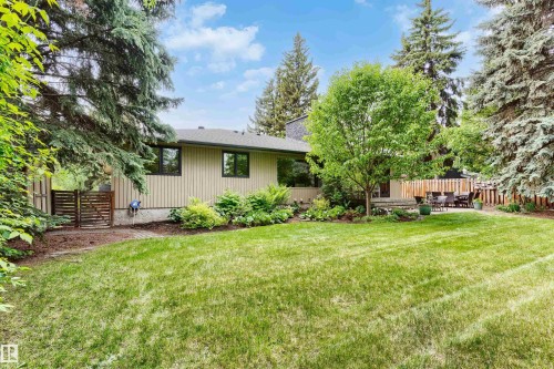 16 Quesnell Road, Edmonton, AB 