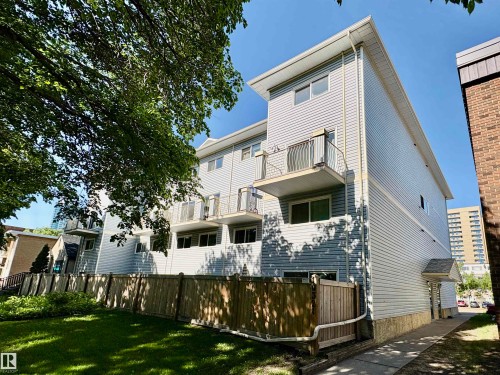 3 10324 119 Street, Edmonton, AB 