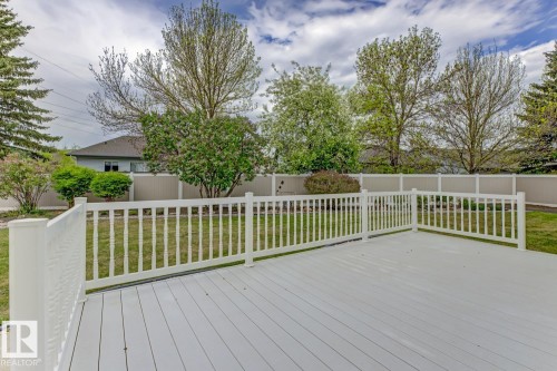 15220 124 St Nw, Edmonton, AB - Outdoor