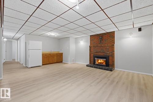 15220 124 St Nw, Edmonton, AB - Indoor With Fireplace