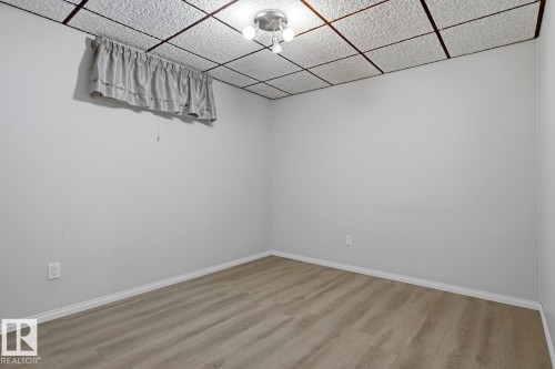15220 124 St Nw, Edmonton, AB - Indoor Photo Showing Other Room