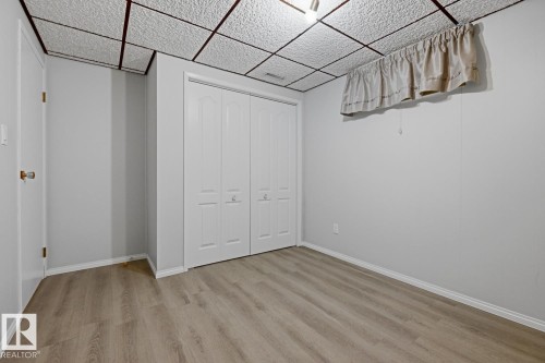 15220 124 St Nw, Edmonton, AB - Indoor Photo Showing Other Room