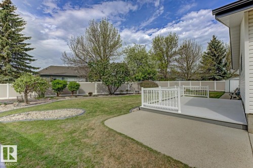 15220 124 St Nw, Edmonton, AB - Outdoor
