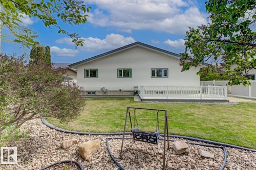 15220 124 St Nw, Edmonton, AB - Outdoor