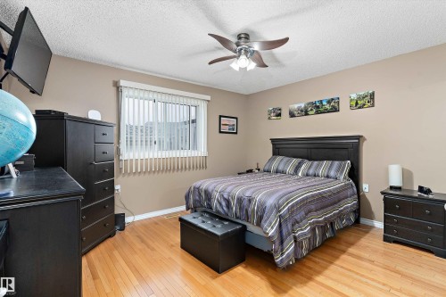 15577 59A Street, Edmonton, AB 