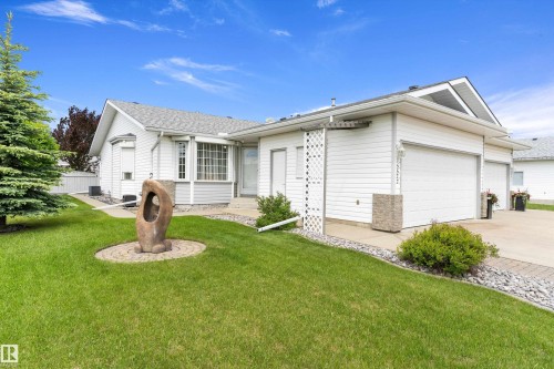 15577 59A Street, Edmonton, AB 