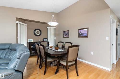 15577 59A Street, Edmonton, AB 