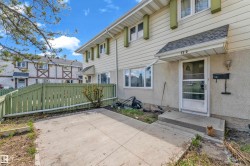 17D CALLINGWOOD Crest NW  Edmonton, AB T5T 0H5
