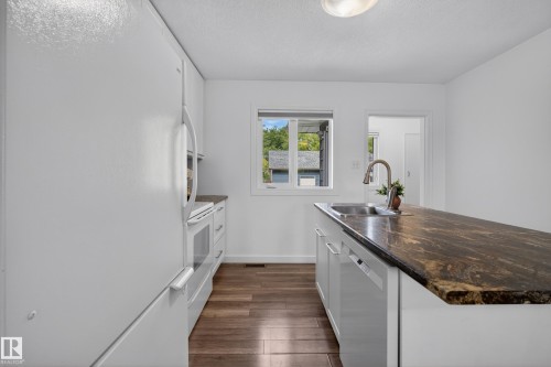 10316 77 Street, Edmonton, AB 