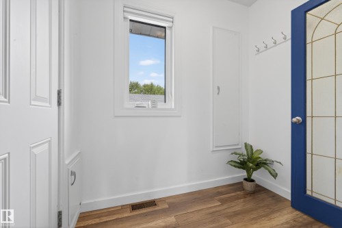 10316 77 Street, Edmonton, AB 