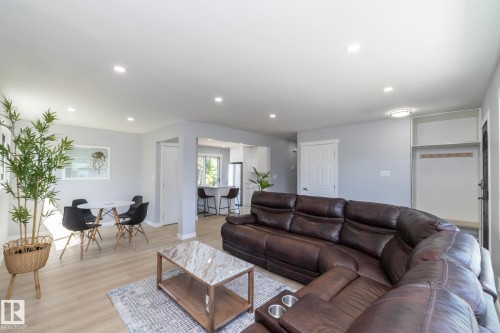 8008 159 Street, Edmonton, AB 