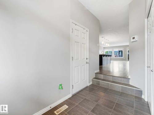 5189 Crabapple Link Link, Edmonton, AB 