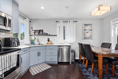 14832 103 Ave, Edmonton, AB 