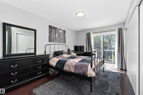 14832 103 Ave, Edmonton, AB 