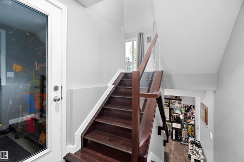 14832 103 Ave, Edmonton, AB 