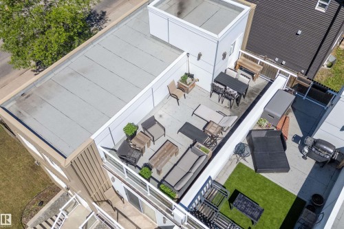 14832 103 Ave, Edmonton, AB 