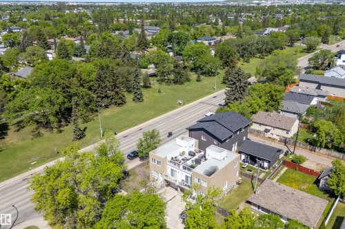 14832 103 Ave, Edmonton, AB 