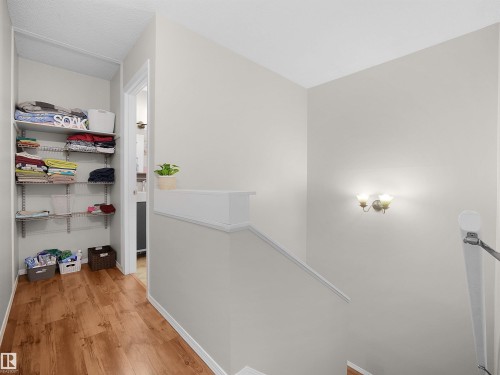 B 16405 89 Avenue, Edmonton, AB 