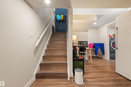 12002 39 Street, Edmonton, AB 