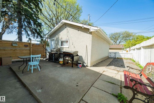 12002 39 Street, Edmonton, AB 