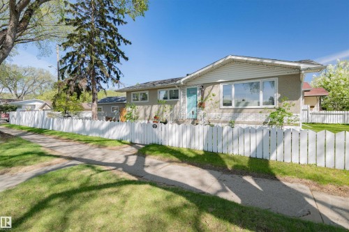 12002 39 Street, Edmonton, AB 