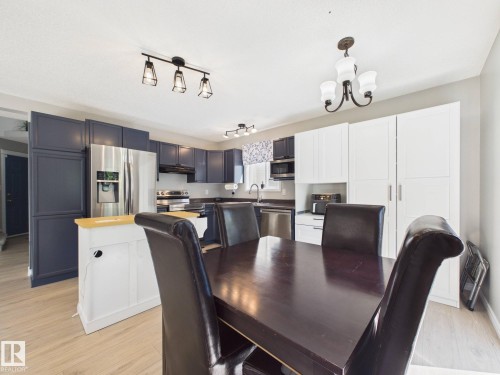 506 Bevington Close, Edmonton, AB 