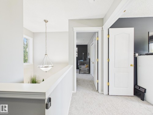 506 Bevington Close, Edmonton, AB 