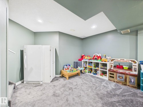 506 Bevington Close, Edmonton, AB 