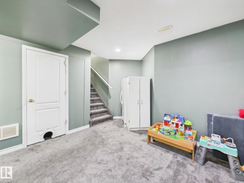 506 Bevington Close, Edmonton, AB 