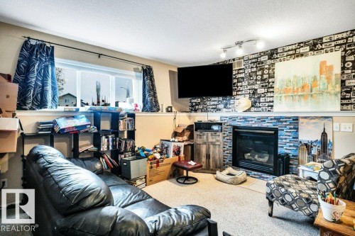 4508 49 Avenue, Thorsby, AB 