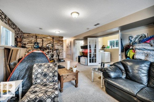 4508 49 Avenue, Thorsby, AB 