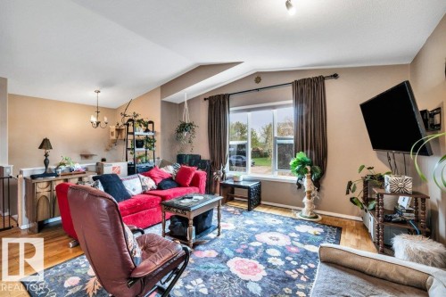 4508 49 Avenue, Thorsby, AB 